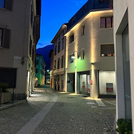 Flat In City Centre Tirano - 10 Minutes From Train Station Bagian luar foto